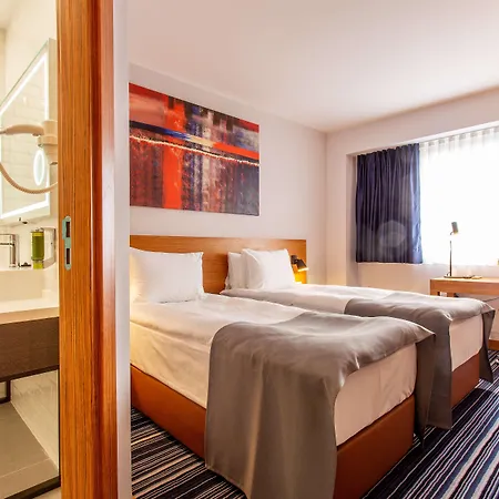 Hotel Western Terminus