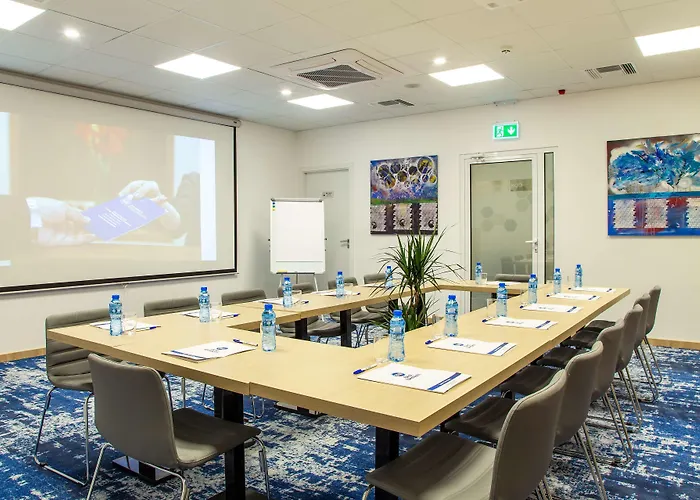 Хотел Western Terminus 4*