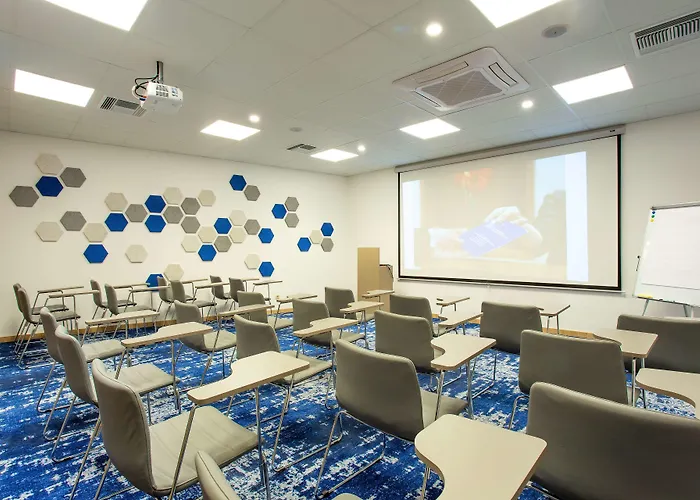 索菲亚广场酒店 4* 索菲亞