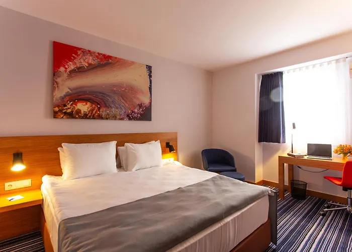 Western Terminus Hotel 4*