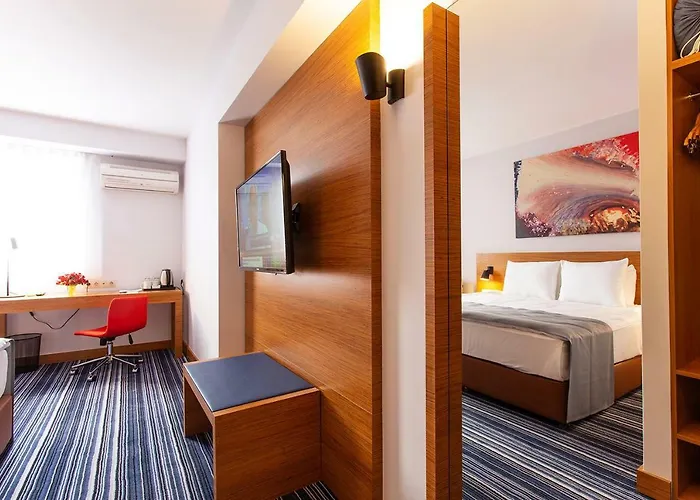 Hotel Western Terminus