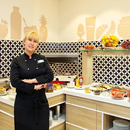 索菲亚广场酒店 酒店