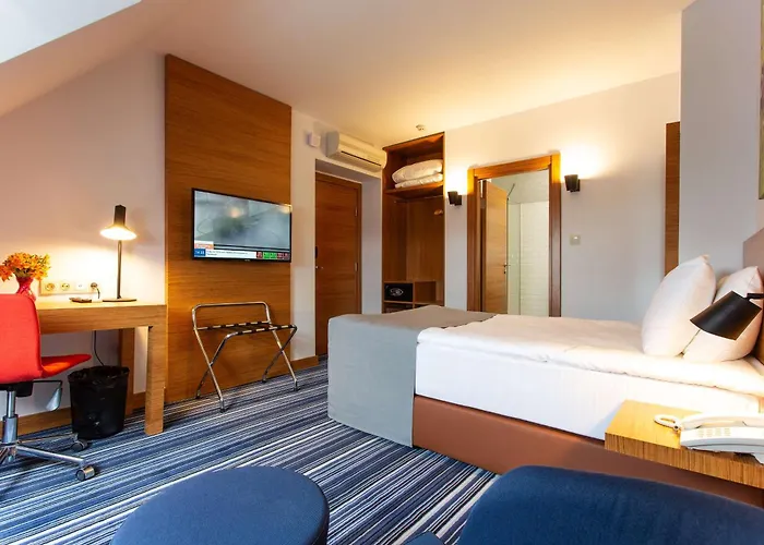 Western Terminus Hotel